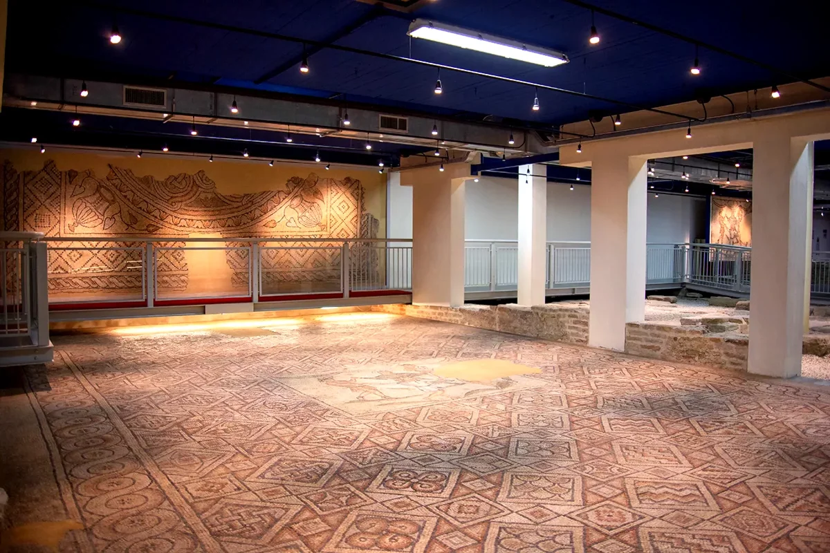Domus dei Tappeti di Pietra