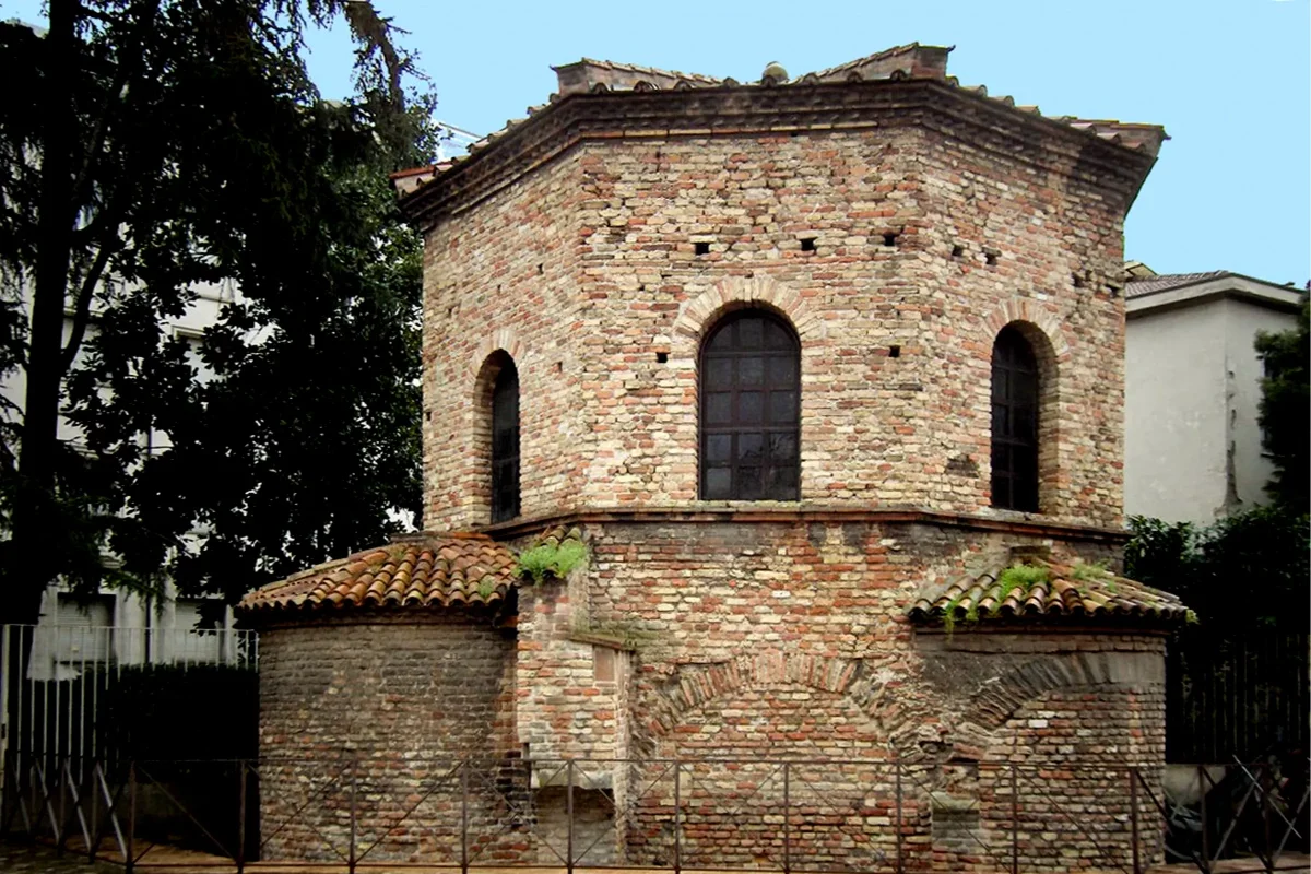 Battistero degli Ariani